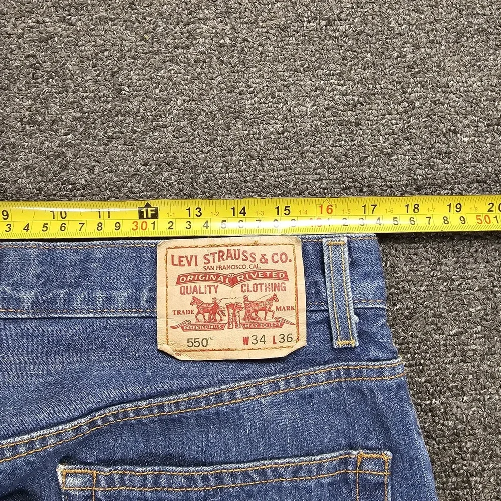 Vintage Levis 550 Jeans Men's 34x36 Blue Denim Relaxed Fit Light Wash‎ Y2K Faded